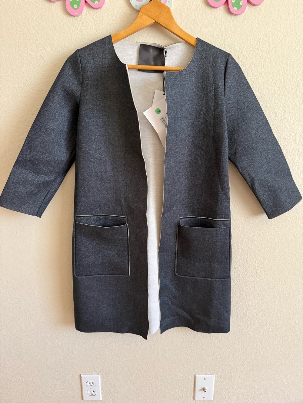 ES’ GIVIEN Charcoal Open-Front Coat with Patch Pockets Size S